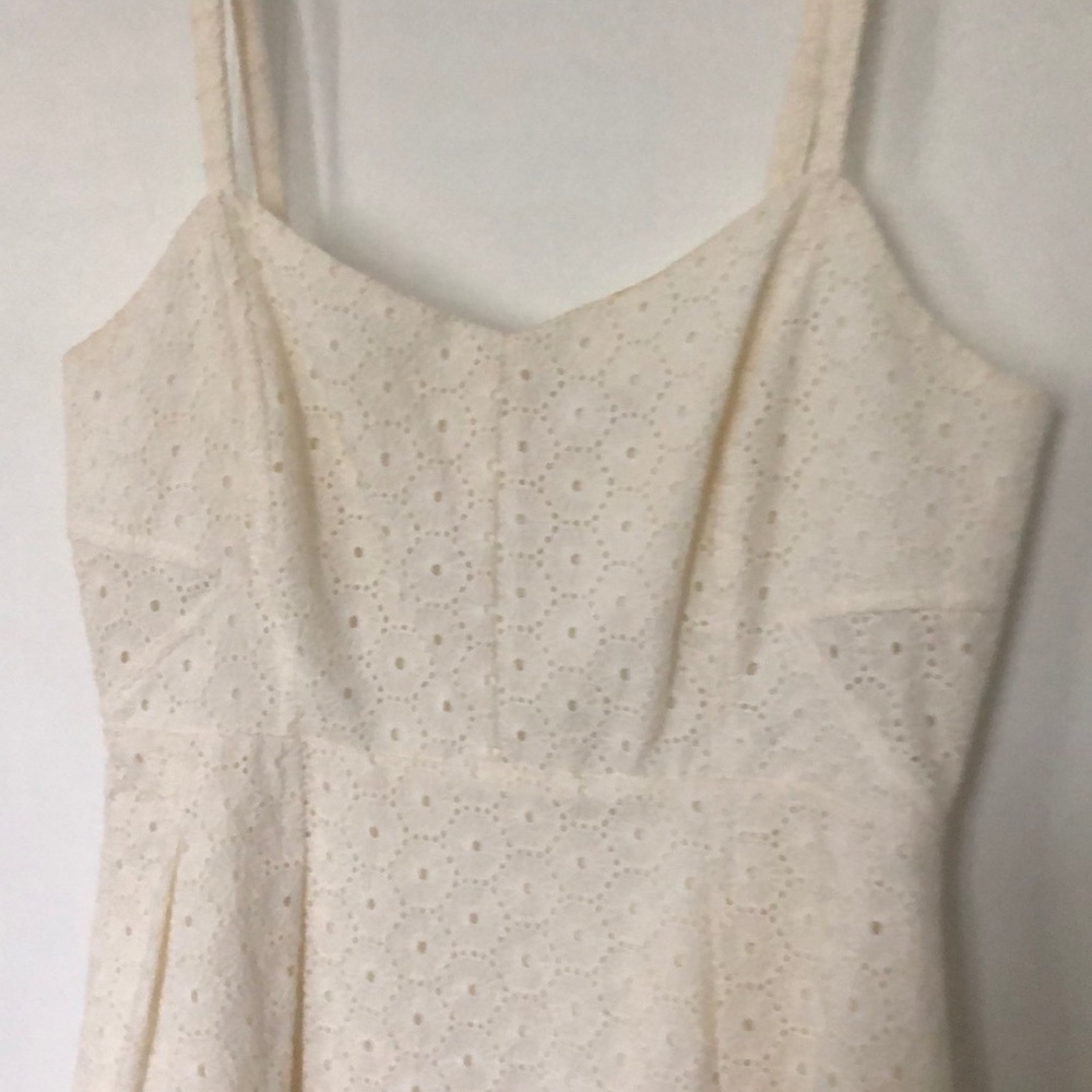Dress - Picture 5 of 6